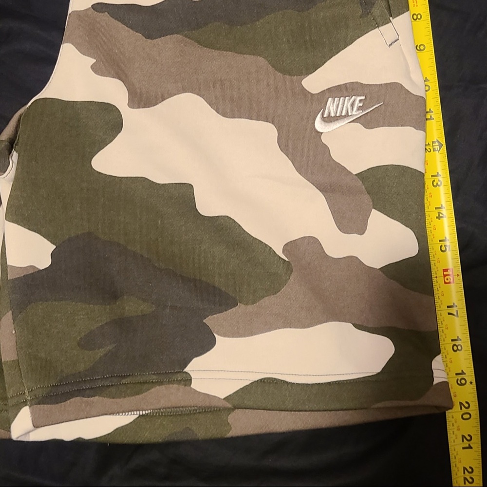 Nike camouflage print sweat shorts.